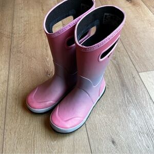 Bogs rain boots girls size 2